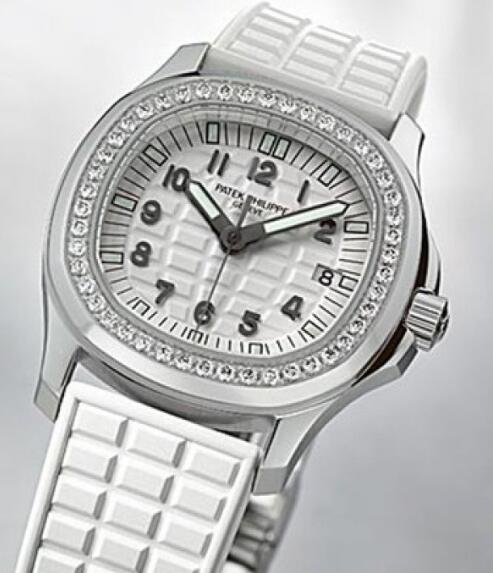 Patek Philippe Aquanaut 5067A-011 Replica Watch